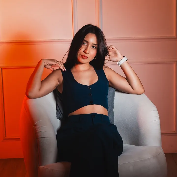 nicolesandovl_