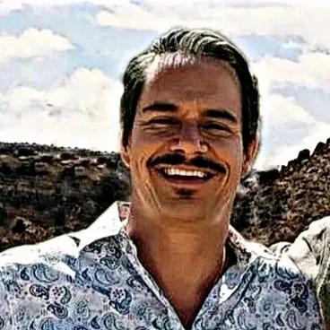 @lalosalamnca2