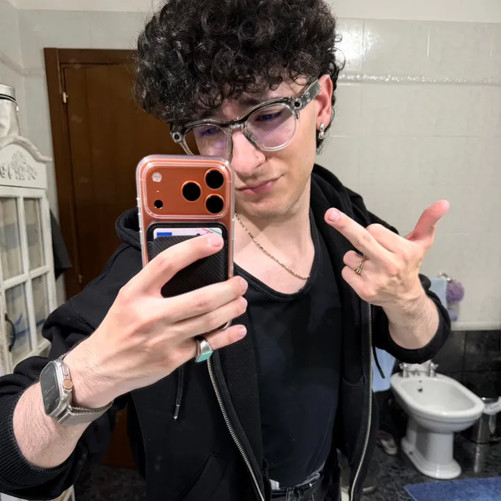 @curuzzeee