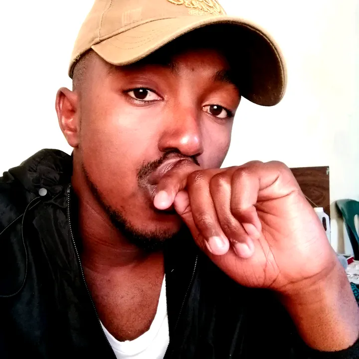 @sihle_811
