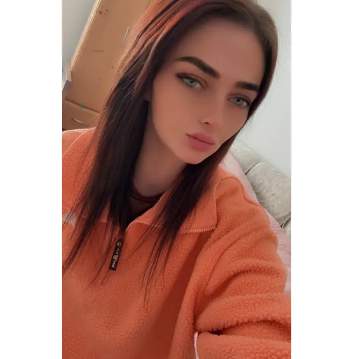 your_green_eyed_gal_x