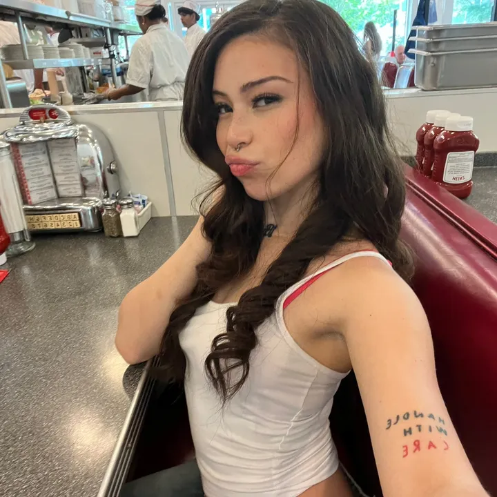 elbabychapoxxxzz