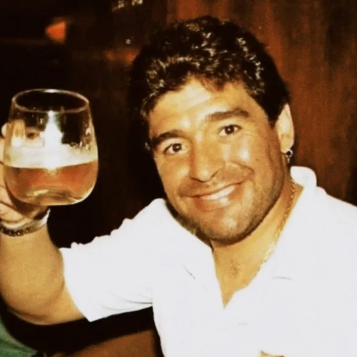@maradonismoo10