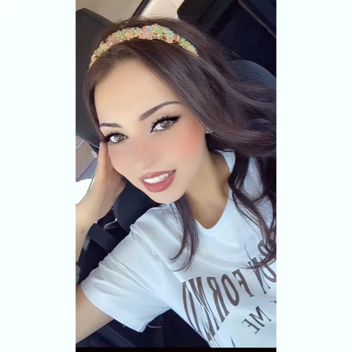 @under.sovereign.hands