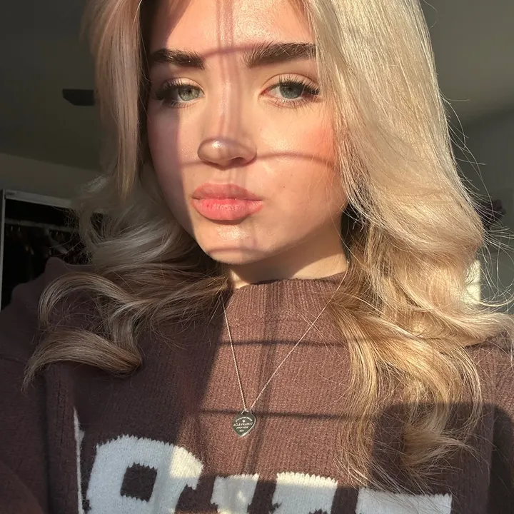 @livkeenan