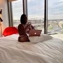 @iambrilauren
