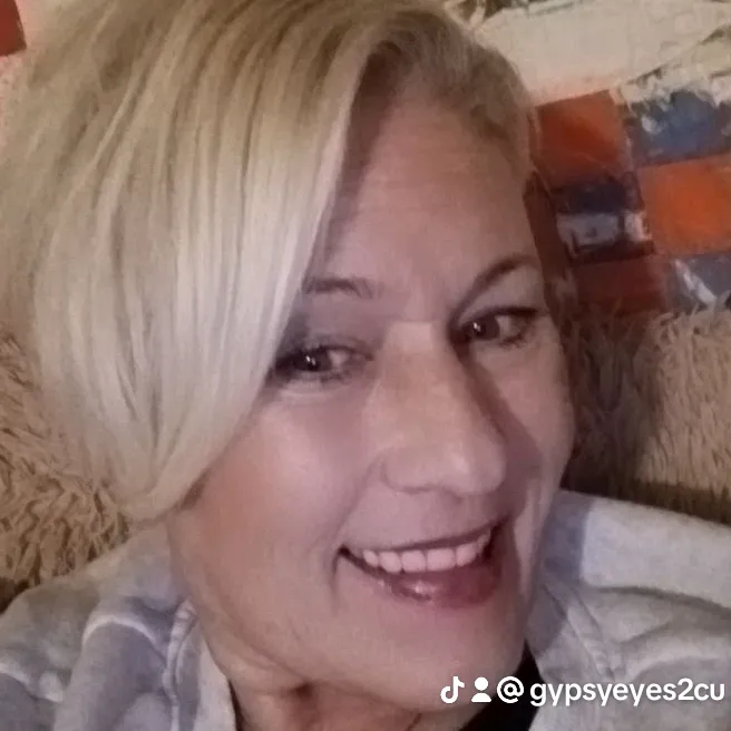 gypsyeyes2cu