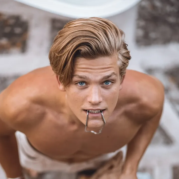 oliver.brynnum