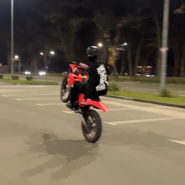 2stroke.suck