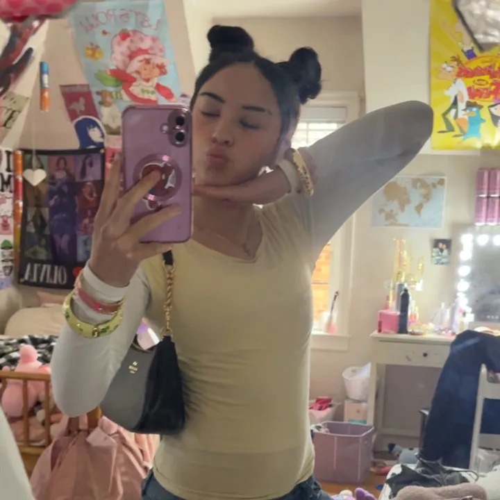 @elliefinc