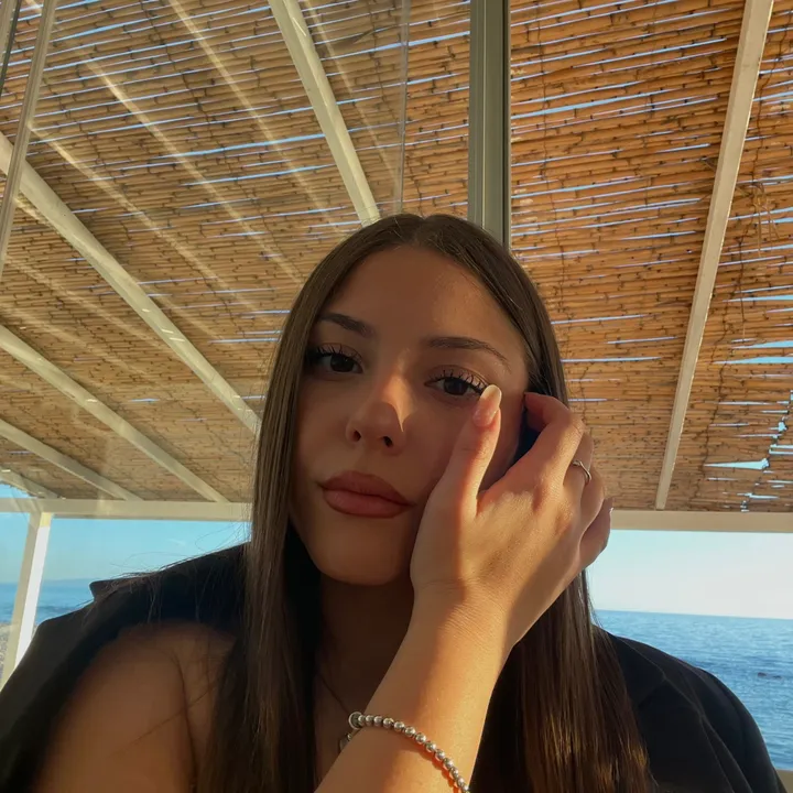 @valeria_brozzu