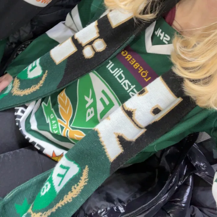 dindummablond1n