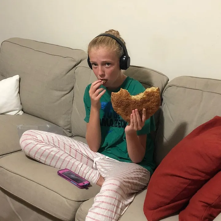 @annagemi1078