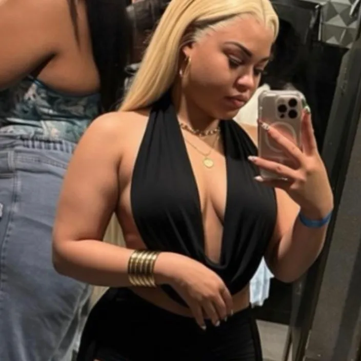 @realbriananicole
