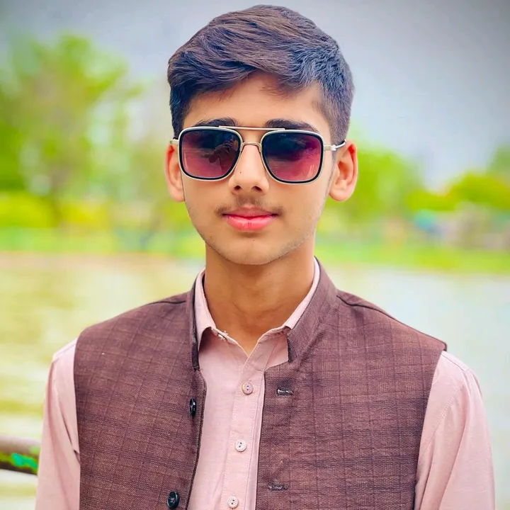 @hussnainking456