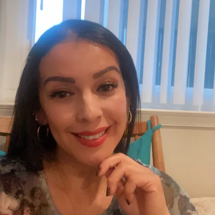 @divinevero44