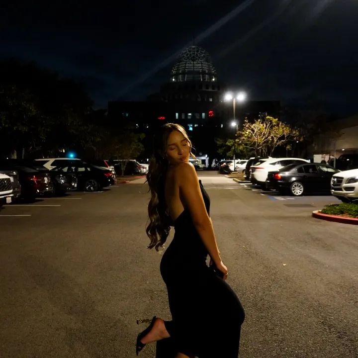 @nely_cuevassss