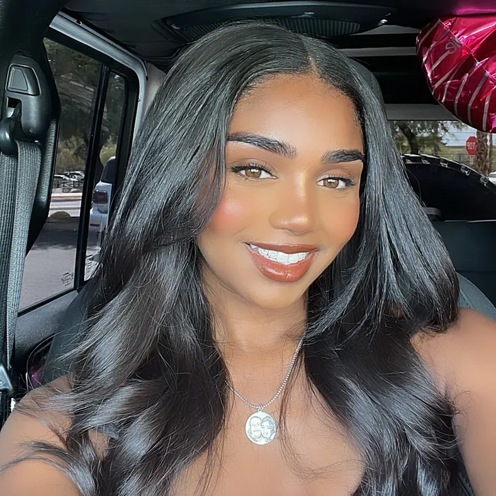 @shopisraella