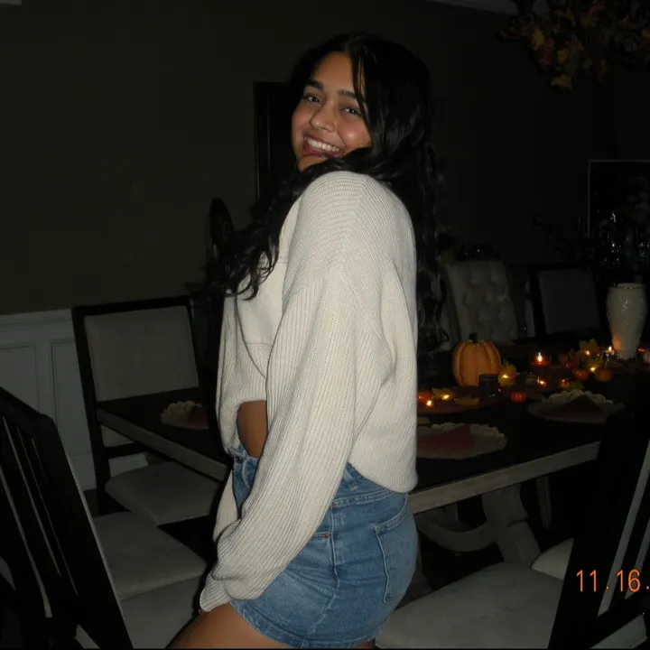 @naisha_saxena
