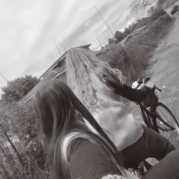 @lya8.2