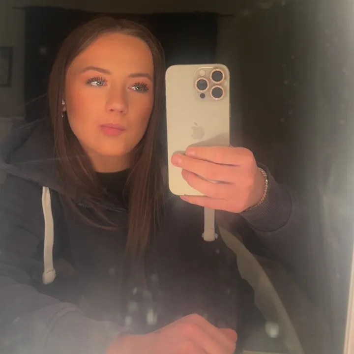 .linneaomnes_