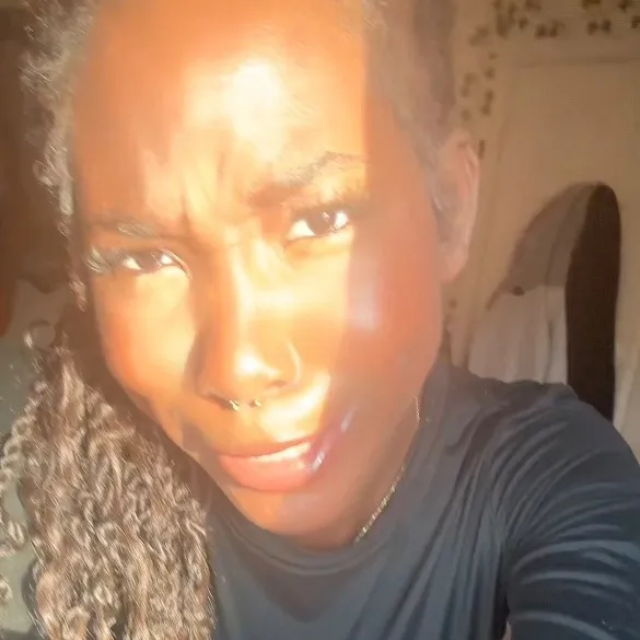 @unsimplydara