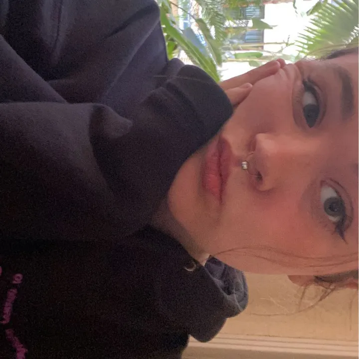 laurenlivvely