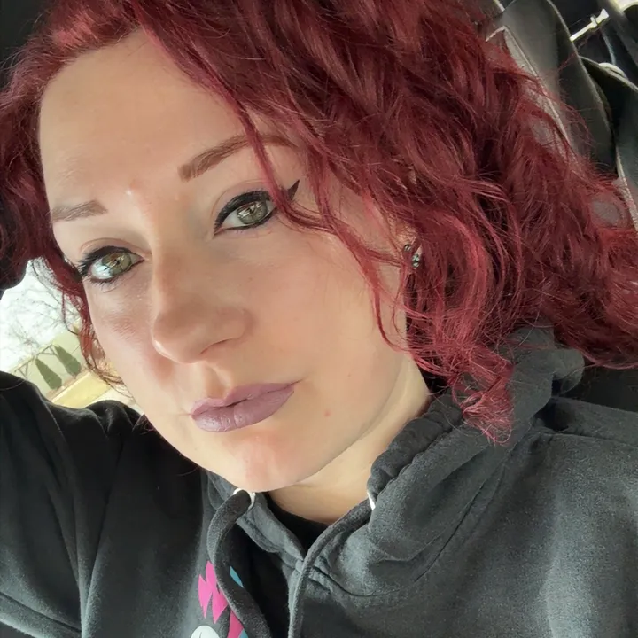 @haileytr92