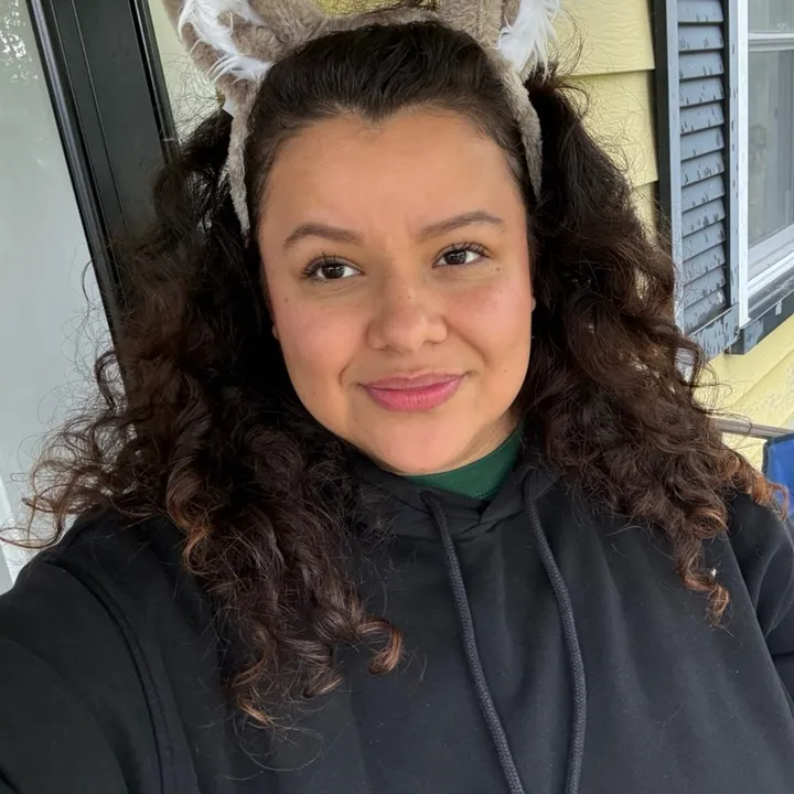 lesslyyyyyyyyy22