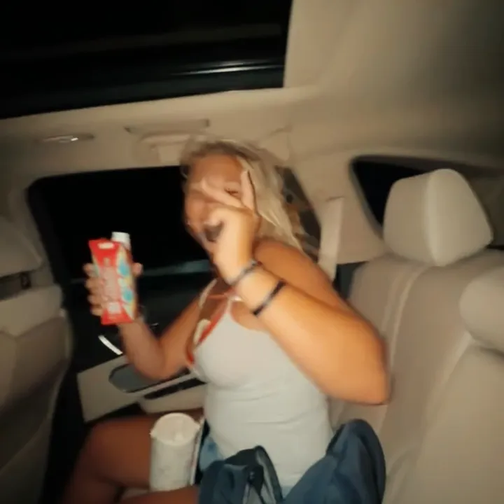 @fakeblonde2.5