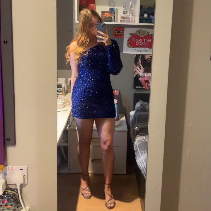 @aliceb2004