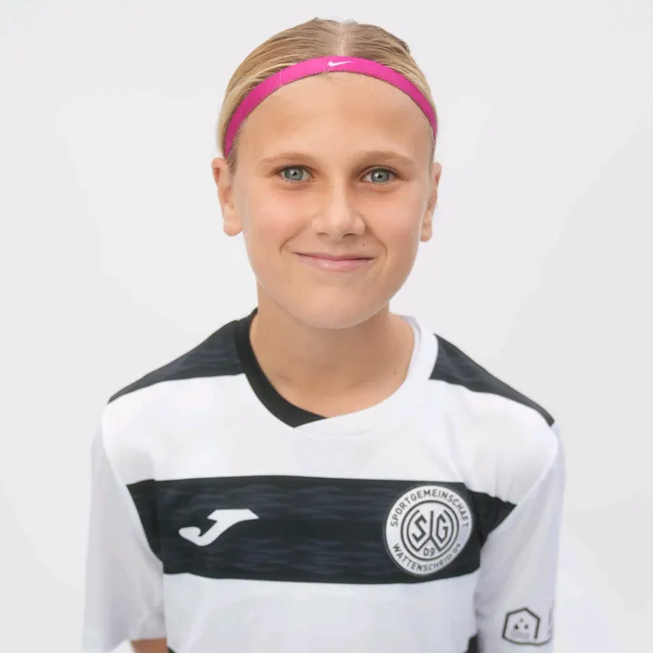 nejla_d_