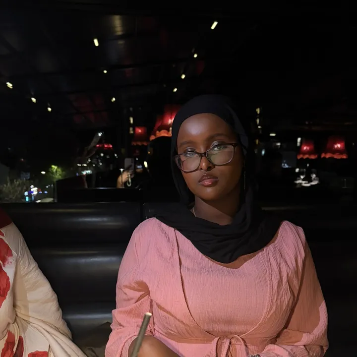 @r4yaanxx