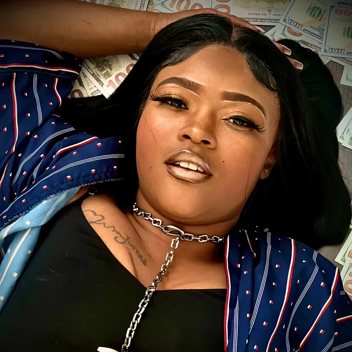 @iamnakeaj