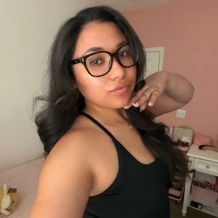 @veronicaherr