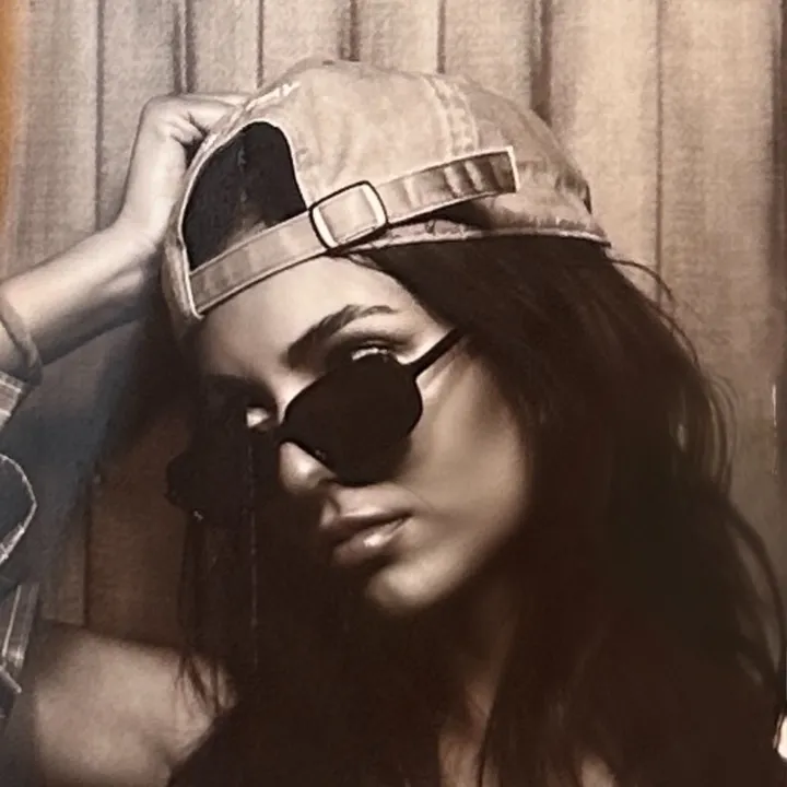 @victoriajustice