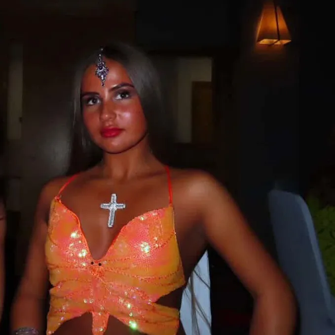 natalia_delaney18