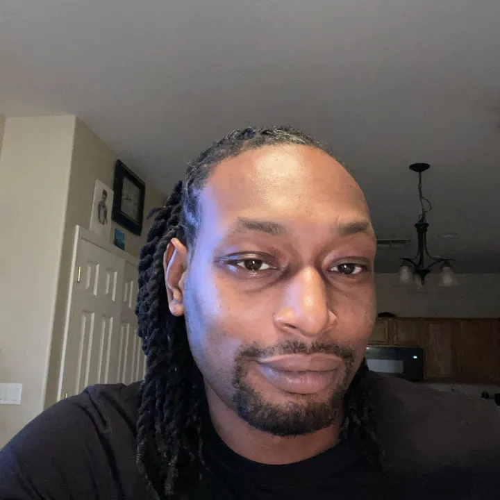 @charlescomediccounselor