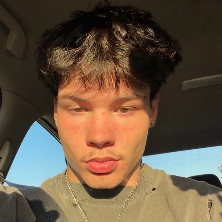 castonblack_