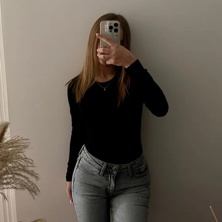 @kickiisnonexistent_