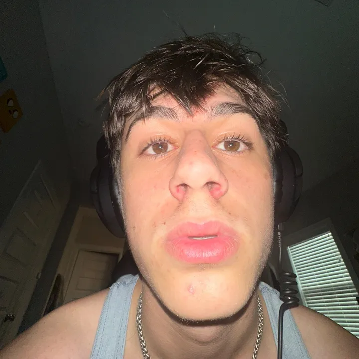@jamesisntnice