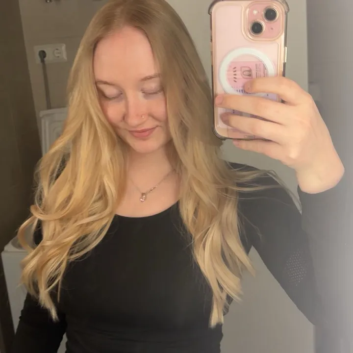 @melussa_