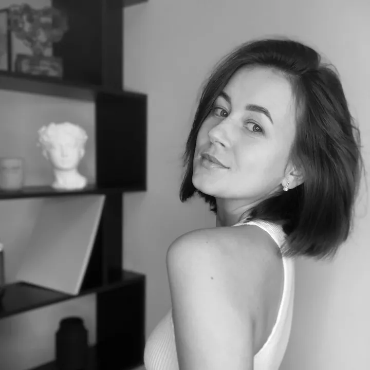 @lena.komirenko