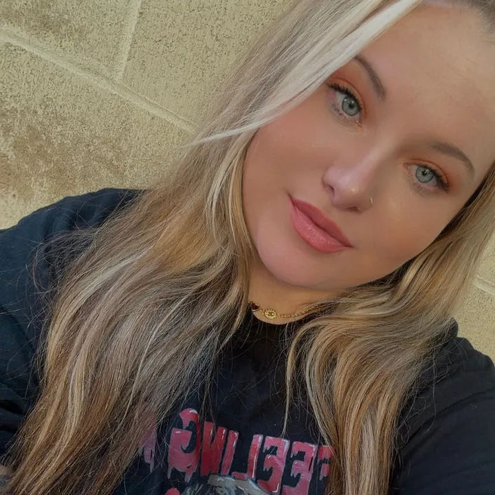 xhallowedhoney