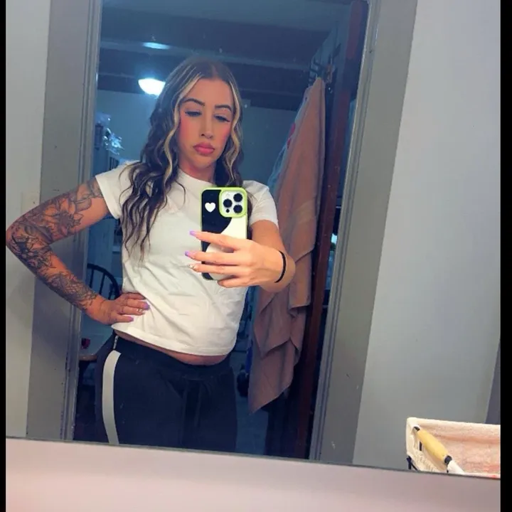 @tiffanycolon111