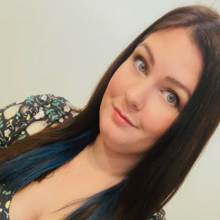@irishtwinmama96