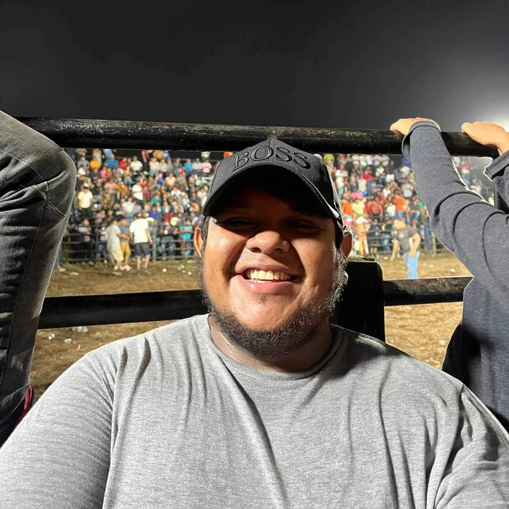 luisarriaza0815