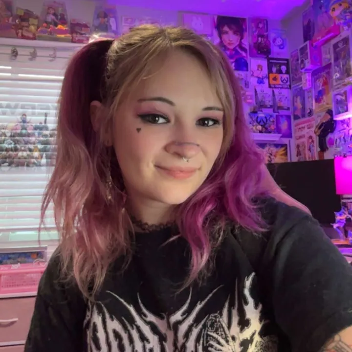 @arinsquirrel98