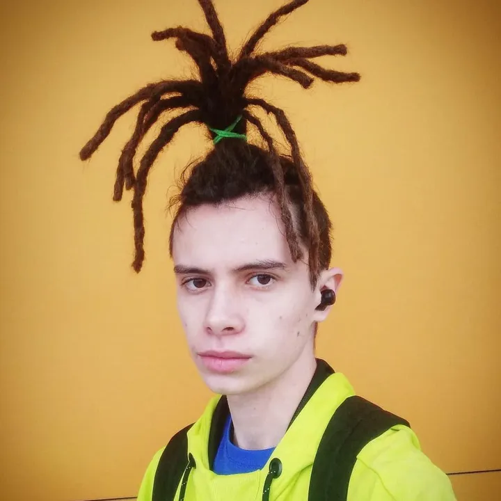@lil_snakeeee