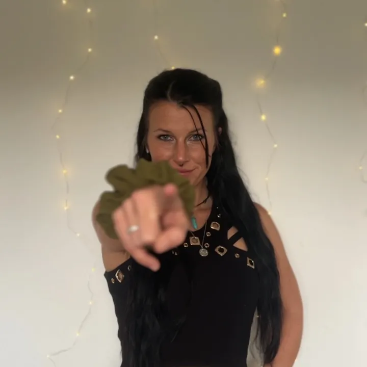 @jennyunfair